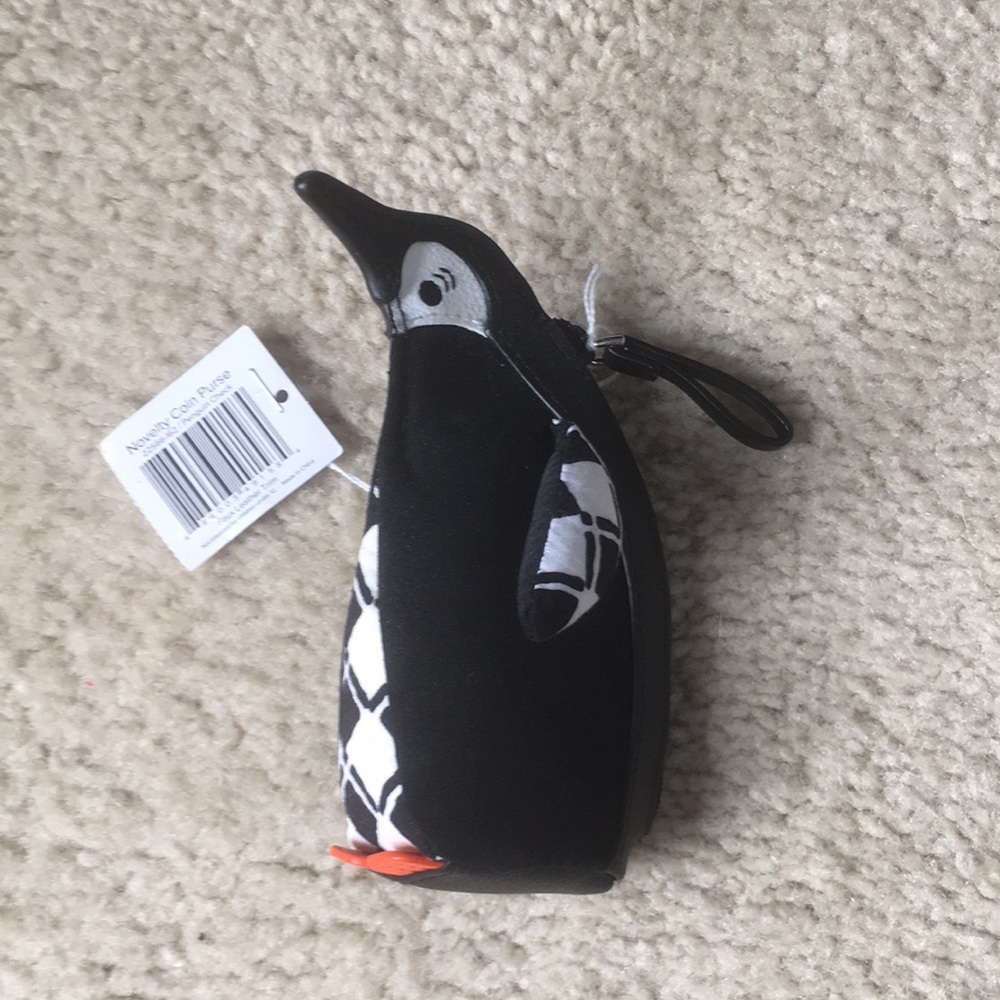 BNWT Vera Bradley Penguin Coin Purse 🐧